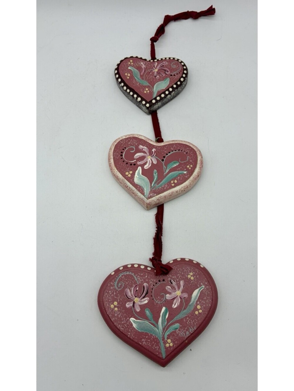 Vintage Country Cottage Core Hand Painted Wood Hearts Wall Decor Hanging Folkart